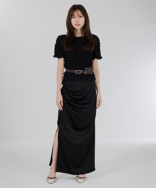 SENEE(セニー)の「satin drape long skirt(サテンドレープロングスカート)(スカート・レディース・アイボリー/ブラック・MEDIUM/SMALL)」の6枚目の写真