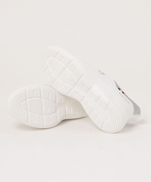 le coq sportif(ルコックスポルティフ)の「le coq sportif ルコックスポルティフ 【ハンズフリー】LCS RHONE SI【軽量/幅広3E】レディーススニーカー(LCSローヌSI)(スニーカー・レディース・ブラック/ピンク/ホワイト・25.0cm/24.5cm/24.0cm/23.5cm/23.0cm/22.5cm)」の5枚目の写真