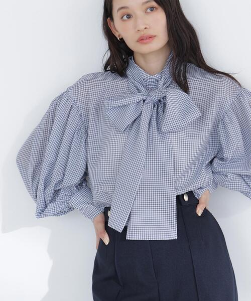NATURAL BEAUTY BASIC（ナチュラルビューティーベーシック）の「◇ミニチェック2wayボウタイブラウス（シャツ/ブラウス・レディース・ホワイト系その他/ブルー系その他/ホワイト系その他2・SMALL/MEDIUM）」の3枚目の写真