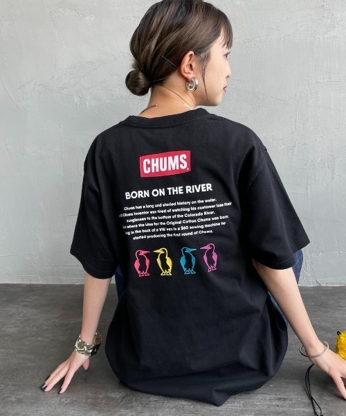 CHUMS（チャムス）の「【WEB先行予約】[CHUMS/チャムス] 別注 ヒストリーロゴ バックプリント ショートスリーブTシャツ (WEB限定)（Tシャツ/カットソー・レディース・ホワイト/ブラック・XXL/L/M/XL）」の3枚目の写真