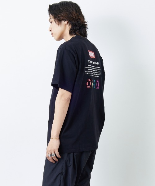 CHUMS（チャムス）の「【WEB先行予約】[CHUMS/チャムス] 別注 ヒストリーロゴ バックプリント ショートスリーブTシャツ (WEB限定)（Tシャツ/カットソー・レディース・ホワイト/ブラック・XXL/L/M/XL）」の20枚目の写真