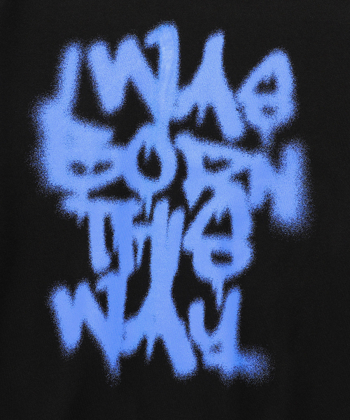 ISTKUNST(イストクンスト)の「BORN THIS WAY SWEATSHIRTS_BLACK(IK2EFMM444A)(スウェット・レディース・ブラック・M/L/S)」の8枚目の写真