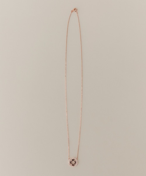 TITTY&CO.(ティティーアンドコー)の「【Monnette】フラワーカットモチーフピンクゴールドネックレス(ネックレス・レディース・ピンクゴールド・FREE)」の4枚目の写真