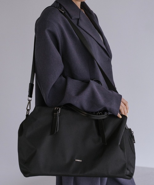 VION(ヴィオン)の「2WAY ナイロンボストンバッグ / 2WAY Nylon Boston Bag(ボストンバッグ・レディース・ブラック・FREE)」の2枚目の写真