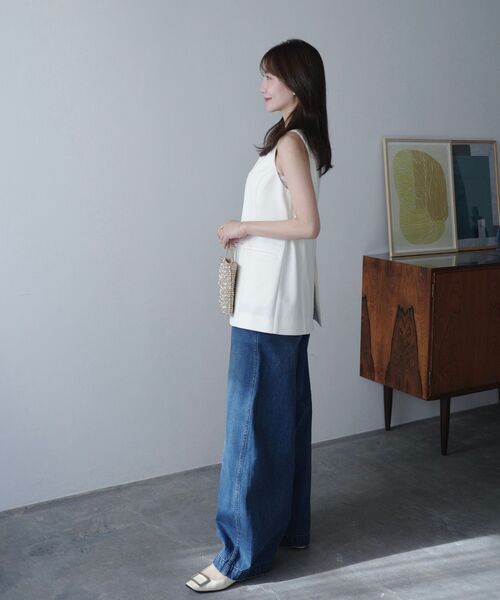 cle blatt(クレブラット)の「リラックスタックワイドデニム(デニムパンツ・レディース・ブルー/サックスブルー・SMALL/MEDIUM)」の16枚目の写真