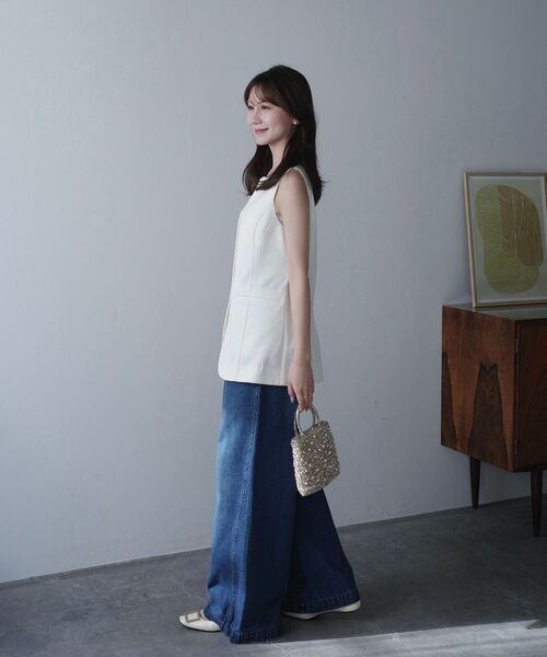 cle blatt(クレブラット)の「リラックスタックワイドデニム(デニムパンツ・レディース・ブルー/サックスブルー・SMALL/MEDIUM)」の15枚目の写真