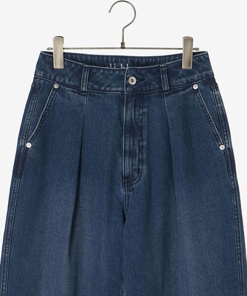 cle blatt(クレブラット)の「リラックスタックワイドデニム(デニムパンツ・レディース・ブルー/サックスブルー・SMALL/MEDIUM)」の10枚目の写真