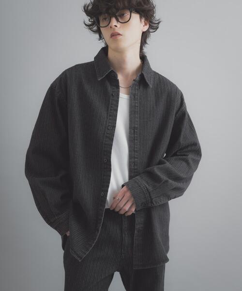 SENSE OF PLACE by URBAN RESEARCH(センスオブプレイスバイアーバンリサーチ)の「ジャガードデニムレギュラーカラーシャツ(シャツ/ブラウス・メンズ・ブラック/インディゴブルー・LARGE/MEDIUM)」の6枚目の写真