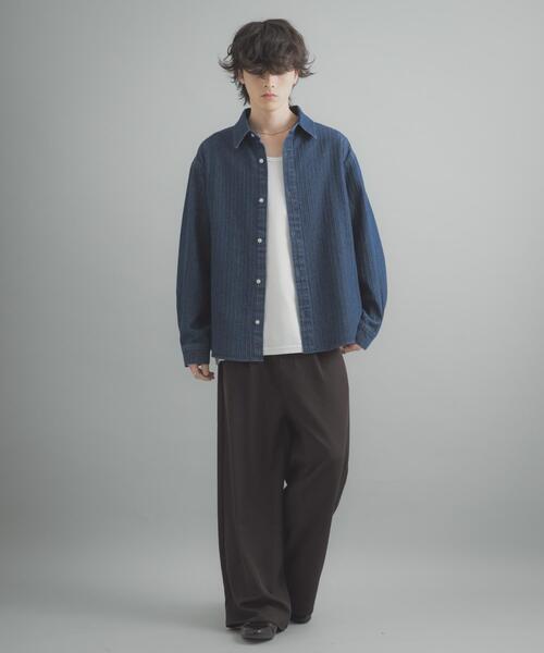 SENSE OF PLACE by URBAN RESEARCH(センスオブプレイスバイアーバンリサーチ)の「ジャガードデニムレギュラーカラーシャツ(シャツ/ブラウス・メンズ・ブラック/インディゴブルー・LARGE/MEDIUM)」の17枚目の写真