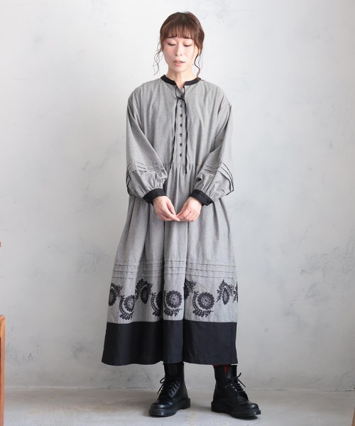 soulberry(ソウルベリー)の「裾に咲くワンピース(ワンピース・レディース・ブラック・M/L/LL/4L/5L)」の15枚目の写真