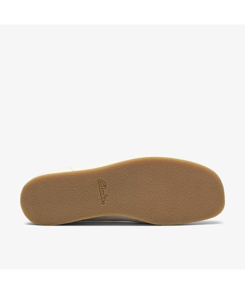 Clarks(クラークス)の「WallabeeEVO / ワラビーエヴォ (ホワイトレザー)(モカシン/デッキシューズ・メンズ・ホワイト・UK6/UK6.5/UK7/UK7.5/UK8/UK8.5/UK9/UK9.5/UK10/UK10.5/UK11)」の3枚目の写真