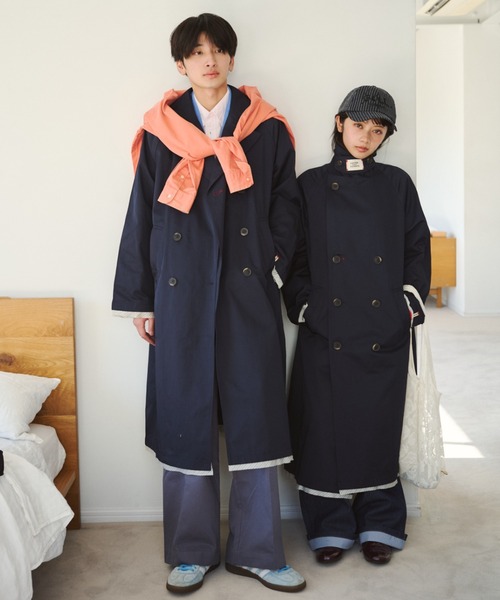 common gull products.(コモンガルプロダクツ)の「花の通り雨に吹かれるトレンチコート(トレンチコート・レディース・ネイビー/ベージュ系・SMALL/MEDIUM/LARGE)」の9枚目の写真