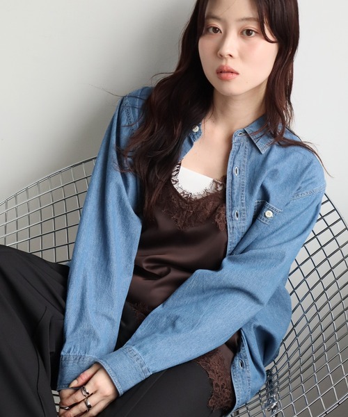 CORPUS TOKYO(コーパス トーキョー)の「オーバーサイズ デニムシャツ(シャツ/ブラウス・レディース・ネイビー/ブルー・L/M)」の14枚目の写真
