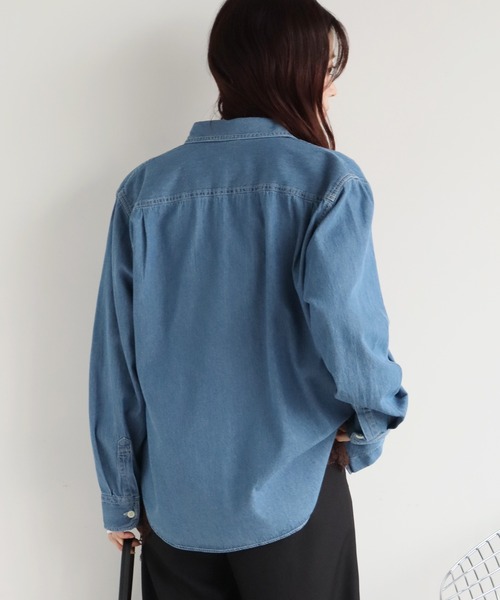 CORPUS TOKYO(コーパス トーキョー)の「オーバーサイズ デニムシャツ(シャツ/ブラウス・レディース・ネイビー/ブルー・L/M)」の17枚目の写真