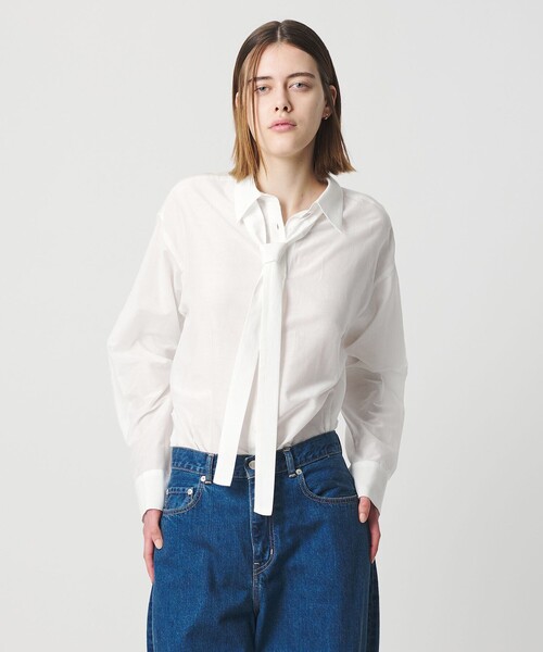 AEWEN MATOPH(イウエン マトフ)の「<AEWEN MATOPH>コットンシルク ボウタイシャツ ‐ ウォッシャブル ‐(シャツ/ブラウス・レディース・オフホワイト/ライトブルー/イエロー・FREE)」の2枚目の写真
