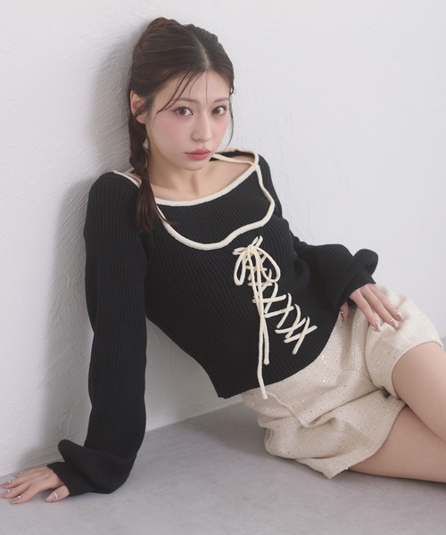 Ambre Neige(アンブルネージュ)の「lace up knit tops / レースアップニットトップス(ニット/セーター・レディース・アイボリー/ベビーピンク/ブラック・FREE)」の2枚目の写真