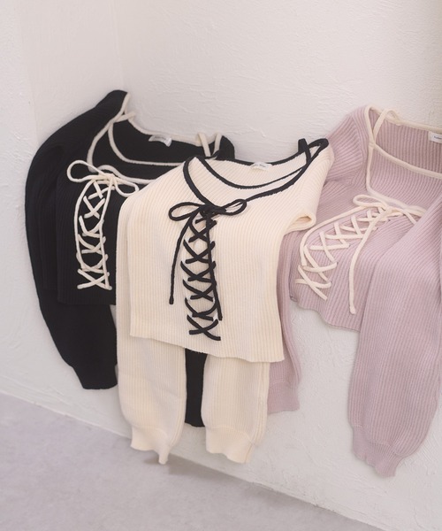 Ambre Neige(アンブルネージュ)の「lace up knit tops / レースアップニットトップス(ニット/セーター・レディース・アイボリー/ベビーピンク/ブラック・FREE)」の4枚目の写真