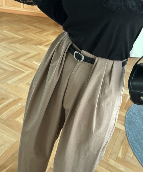 WILLFULLY(ウィルフリー)の「thick belt loop tuck wide PT(その他パンツ・レディース・モカ/ブラック・S/M)」の14枚目の写真