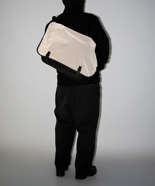 PACKING(パッキング)の「【PACKING】BLACK REFLECTIVE MESSENGER PA-058(メッセンジャーバッグ・メンズ・ブラック・FREE)」の12枚目の写真