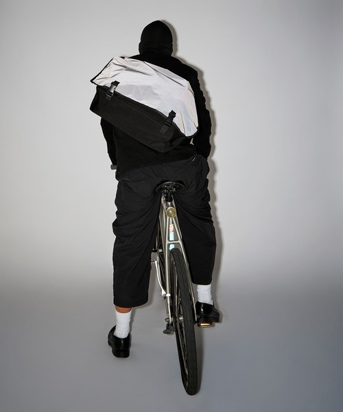 PACKING(パッキング)の「【PACKING】BLACK REFLECTIVE MESSENGER PA-058(メッセンジャーバッグ・メンズ・ブラック・FREE)」の13枚目の写真