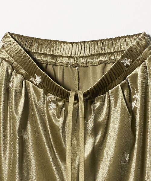 CITEN（シテン）の「＜CITEN＞ベロアエンブロイダリーカットパンツ（その他パンツ・レディース・ダークグリーン/オリーブ・M/S）」の12枚目の写真