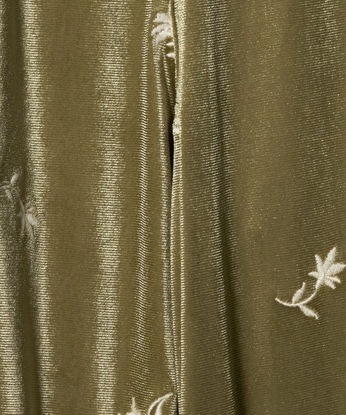 CITEN（シテン）の「＜CITEN＞ベロアエンブロイダリーカットパンツ（その他パンツ・レディース・ダークグリーン/オリーブ・M/S）」の13枚目の写真
