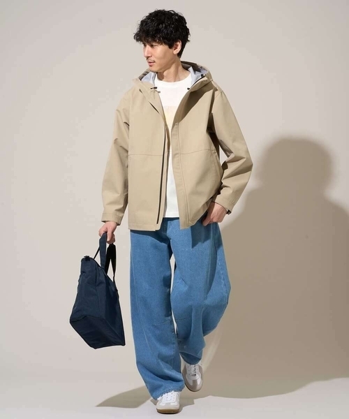 a.v.v(アーヴェヴェ)の「【撥水・防風・花粉防止・ストレッチ】SORONAラミネートコーティングマウンテンパーカー(その他アウター・メンズ・ベージュ/ブラック・46/48/50)」の3枚目の写真