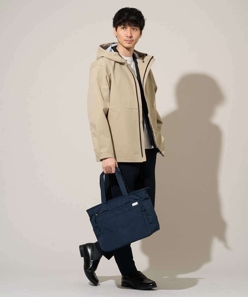 a.v.v(アーヴェヴェ)の「【撥水・防風・花粉防止・ストレッチ】SORONAラミネートコーティングマウンテンパーカー(その他アウター・メンズ・ベージュ/ブラック・46/48/50)」の7枚目の写真