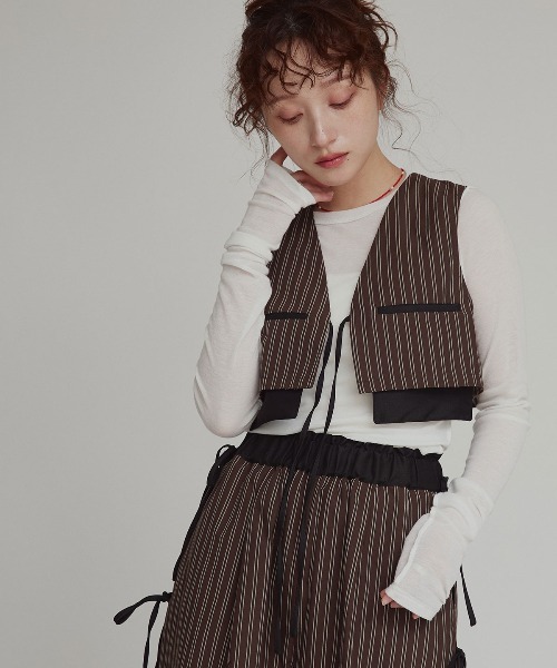 W:Huku(フーク)の「【W:Huku / ブロードストライプ】ショート ベスト / Broad Stripe Short Vest(ベスト・レディース・ブラウン/ベージュ/ブラック/ブルー・FREE)」の2枚目の写真