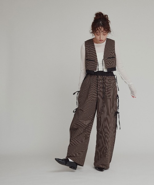 W:Huku(フーク)の「【W:Huku / ブロードストライプ】ショート ベスト / Broad Stripe Short Vest(ベスト・レディース・ブラウン/ベージュ/ブラック/ブルー・FREE)」の21枚目の写真