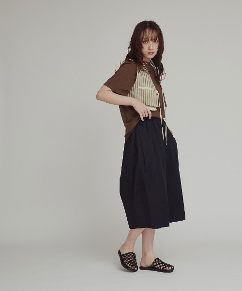 W:Huku(フーク)の「【W:Huku / ブロード ストライプ】ショート コンパクト ベスト / Broad Stripe Short Vest(ベスト・レディース・ブラウン/ベージュ/ブラック/ブルー・FREE)」の21枚目の写真
