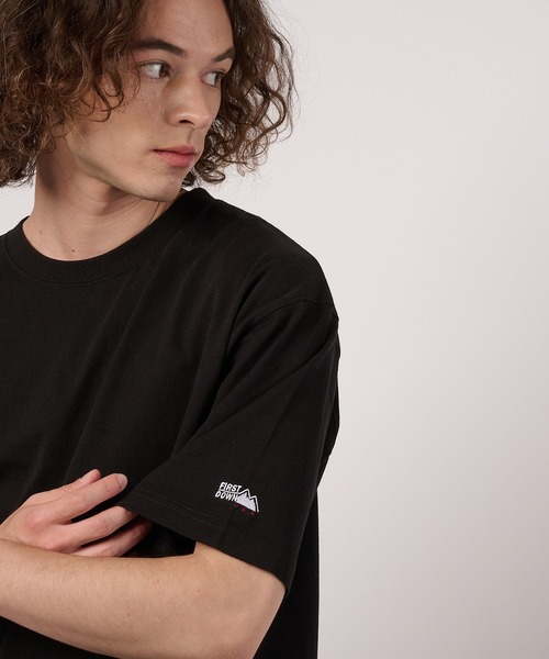 FIRST DOWN(ファーストダウン)の「ファーストライトロゴ スリーブTシャツ(Tシャツ/カットソー・メンズ・ブラック/ホワイト/杢グレー・XL/L/M/S/XXL)」の9枚目の写真