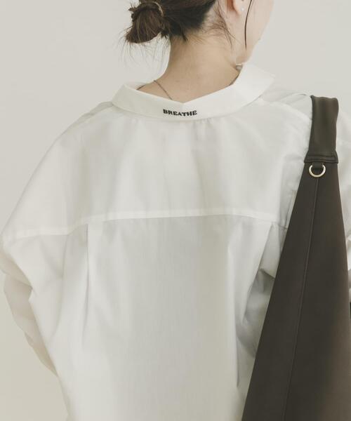 ITEMS URBANRESEARCH（アイテムズ アーバンリサーチ）の「レギュラーカラー刺シュウシャツ（シャツ/ブラウス・レディース・ピンク系その他/ホワイト/ブルー系その他・FREE）」の5枚目の写真