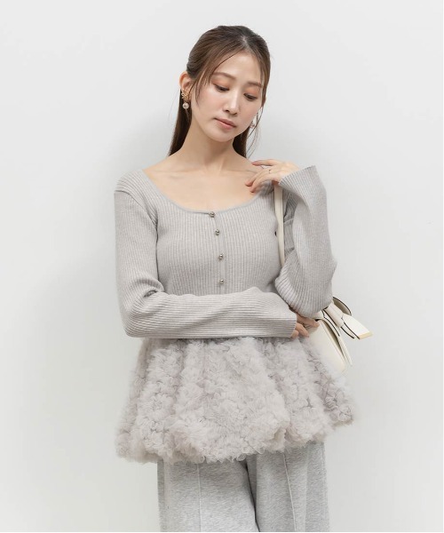RANDA（ランダ）の「デザインチュールペプラムリブニット（ニット/セーター・レディース・グレー/ピンク/アイボリー・FREE）」の5枚目の写真