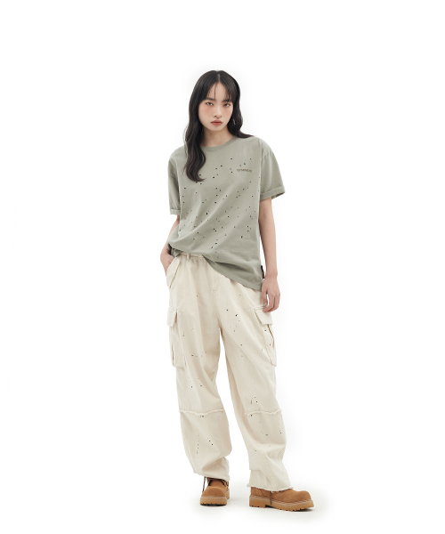 DEFGARMENTS（デフグラメンツ）の「LAYERED CARGO PANTS [IVORY]（その他パンツ・レディース・その他・SMALL/MEDIUM/LARGE/X-SMALL）」の3枚目の写真