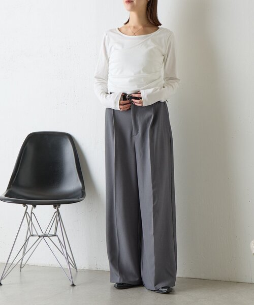 goocy(グーシー)の「【一枚で決まる!】ワンショルレヤード風トップス(Tシャツ/カットソー・レディース・ブラック/チャコールグレー/ホワイト・FREE)」の6枚目の写真