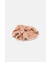 WHITE SANDS（ホワイトサンズ）の「フローラルパンチング コットンシュシュ（シュシュ）」