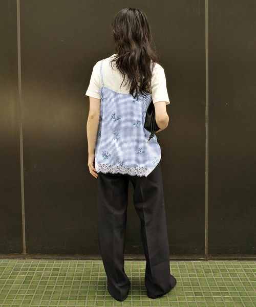 SLOBE IENA（スローブイエナ）の「Margaux Dereume × SLOBE lingerie キャミブラウス（キャミソール・レディース・ブルー/ブラック系その他・FREE）」の13枚目の写真