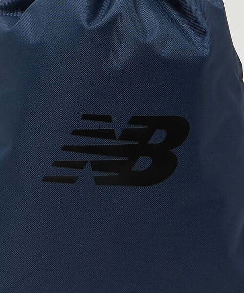 NEW BALANCE（ニューバランス）の「＜New Balance＞ドローストリングバッグ（11L） / キッズ（バックパック/リュック・キッズ・ブラック/ネイビー・FREE）」の9枚目の写真