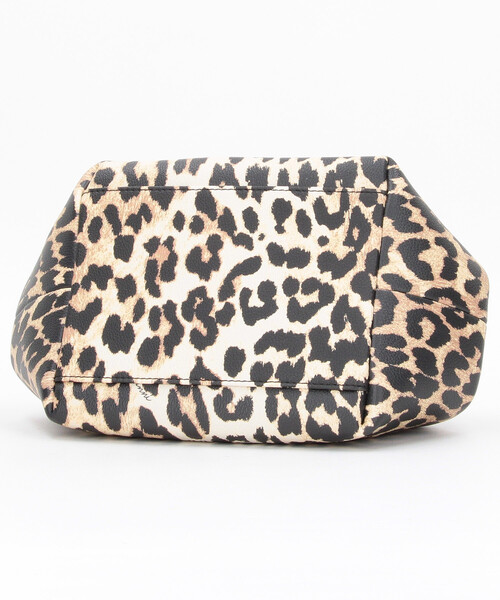 GANNI（ガニー）の「GANNI/ガニー Bou Small Grained Printed / B2100039 / 2WAY ハンドバッグ / ショルダーバッグ（ショルダーバッグ・レディース・レオパード・ONE SIZE）」の4枚目の写真