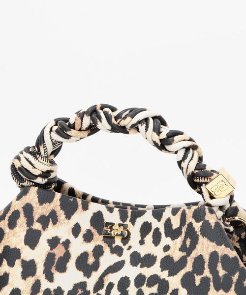 GANNI（ガニー）の「GANNI/ガニー Bou Small Grained Printed / B2100039 / 2WAY ハンドバッグ / ショルダーバッグ（ショルダーバッグ・レディース・レオパード・ONE SIZE）」の5枚目の写真