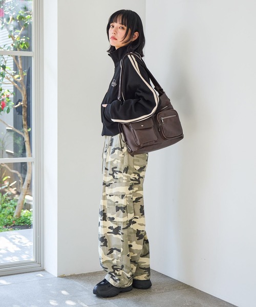 PBLIM（ページボーイリム）の「《UNISEX》アソートカーゴパンツ（カーゴパンツ・レディース・チャコールグレー/ブラック/カモフラージュ・LARGE/MEDIUM）」の21枚目の写真