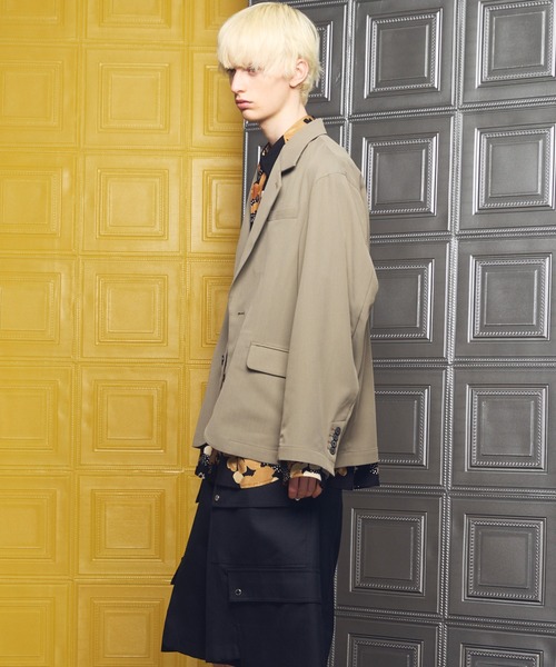MAISON SPECIAL(メゾンスペシャル)の「《UNISEX》Crispy Cross Calze Regular-Over 2B Tailored Jacket/クリスピークロスカルゼレギュラーオーバー2Bテーラードジャケット【MAISON SPECIAL/メゾンスペシャル】■セットアップ対応■(テーラードジャケット・メンズ・グレー/バーガンディー/ブラック・2/1/0)」の21枚目の写真