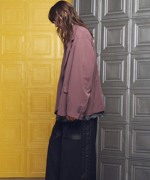 MAISON SPECIAL(メゾンスペシャル)の「《UNISEX》Crispy Cross Calze Regular-Over 2B Tailored Jacket/クリスピークロスカルゼレギュラーオーバー2Bテーラードジャケット【MAISON SPECIAL/メゾンスペシャル】■セットアップ対応■(テーラードジャケット・メンズ・グレー/バーガンディー/ブラック・2/1/0)」の18枚目の写真