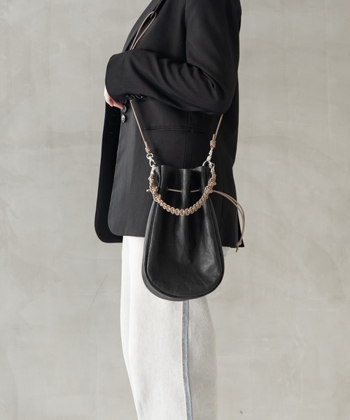 PR01.（ピーアールワン）の「SENTI Dyneema Leather MEDICINE BAG L+HAND STRAP / ダイニーマレザー メディスンバッグ L+ハンドストラップ（ショルダーバッグ・メンズ・ブラック系その他/ブラック・FREE）」の10枚目の写真