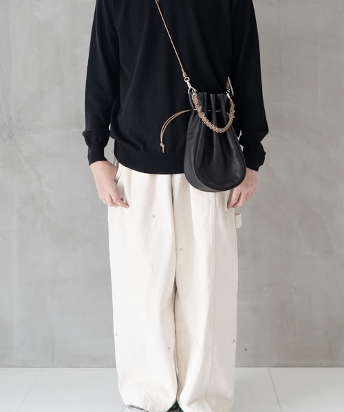 PR01.（ピーアールワン）の「SENTI Dyneema Leather MEDICINE BAG L+HAND STRAP / ダイニーマレザー メディスンバッグ L+ハンドストラップ（ショルダーバッグ・メンズ・ブラック系その他/ブラック・FREE）」の16枚目の写真