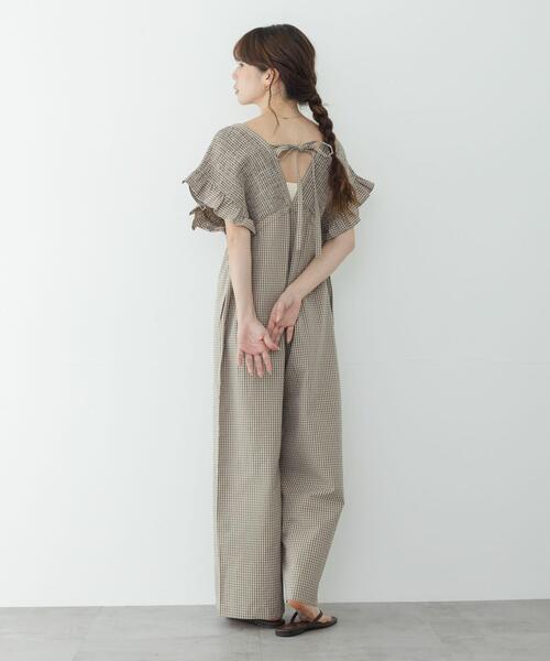 URBAN RESEARCH Sonny Label(アーバンリサーチサニーレーベル)の「シャーリングオールインワン(その他パンツ・レディース・ブラウン/ベージュ/インディゴブルー・36/38)」の5枚目の写真