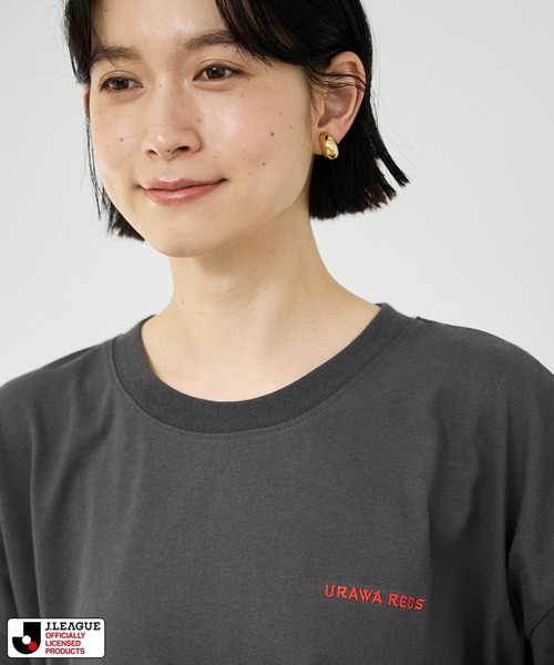 Mac-House(マックハウス)の「【J.LEAGUE / Jリーグ】【浦和レッズ/URAWA REDS】デザインTシャツ /Jリーグ(Tシャツ/カットソー・メンズ・チャコールグレー/ホワイト・M/L)」の4枚目の写真
