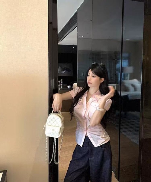 AsheKsha(アシクシャ)の「甘くてかっこいいピンクの半袖シャツ(シャツ/ブラウス・レディース・ピンク・M)」の5枚目の写真