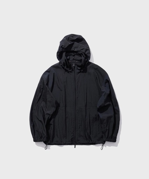 ATON(エイトン)の「【ATON / エイトン】SUPER LIGHT NYLON SPORT JACKET(マウンテンパーカー・メンズ・ネイビー/ブラウン・4)」の2枚目の写真